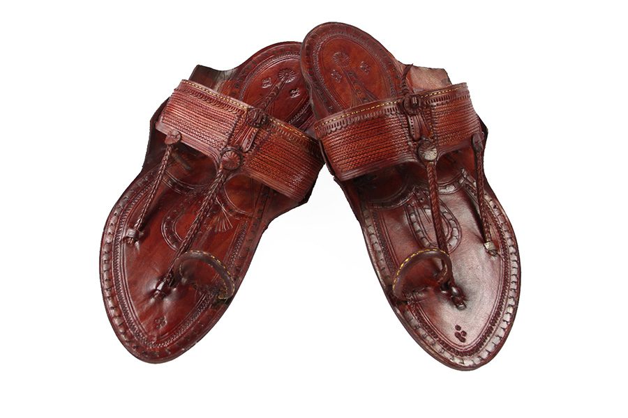kolhapuri chappal for mens